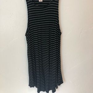 Mossimo Black and White Striped Tank size M